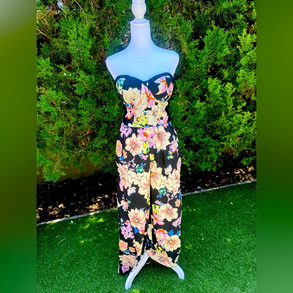 Band of Gypsies Black Floral Romper with V-Neck Wide Jumpsuit